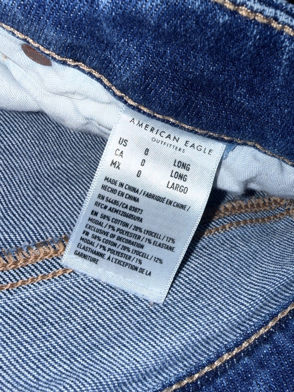 American Eagle Outfitters Women's Distressed Skinny Jeans in Medium Blue - Picture 4 of 5